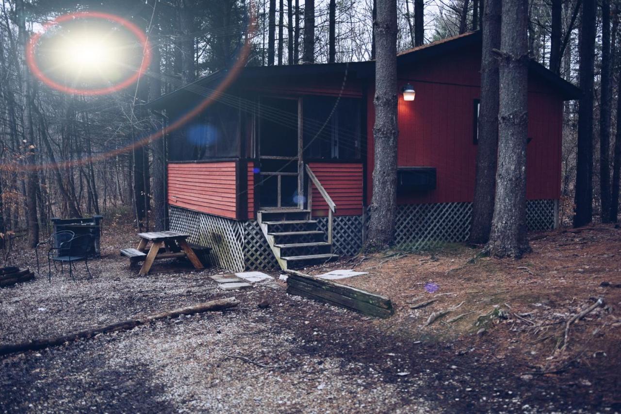 Avenwood Cabins Logan Eksteriør billede