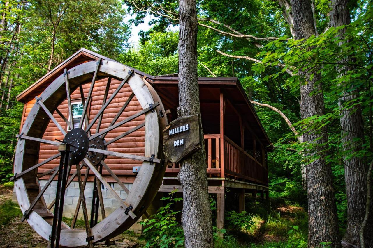 Avenwood Cabins Logan Eksteriør billede