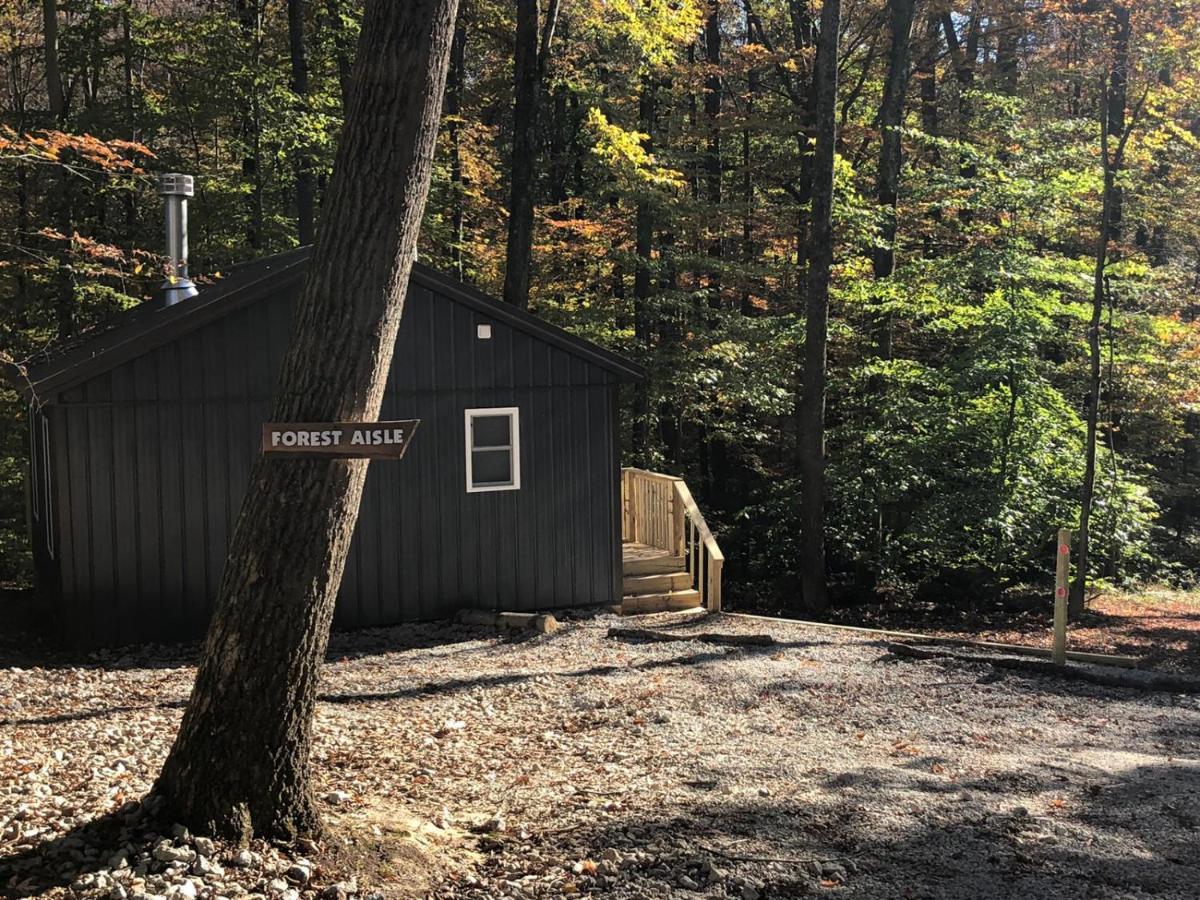 Avenwood Cabins Logan Eksteriør billede
