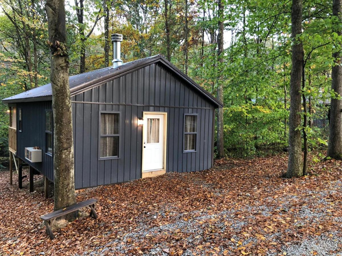 Avenwood Cabins Logan Eksteriør billede